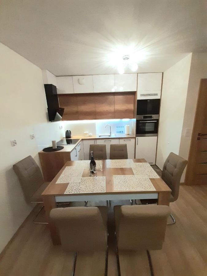 Apartament Reymonta Wrocław Buitenkant foto